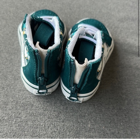 Vans Green and White High-Top Sneakers - Picture 3 of 5